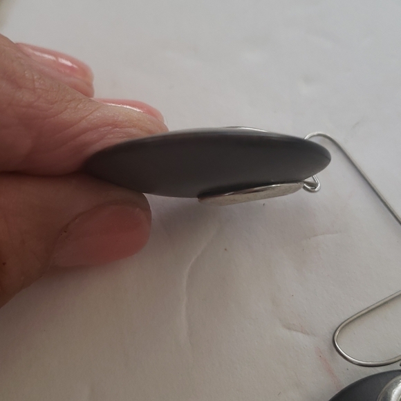 Round Wood Disc Earrings w/Silver - Picture 4 of 7